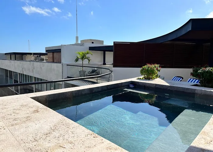 Luxury Rooftop Penthouse - Private Pool - Playacar * Playa del Carmen